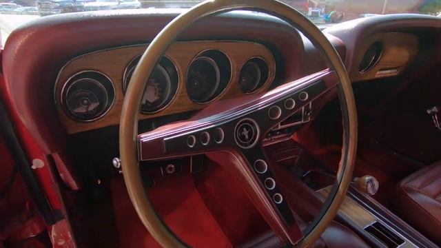 Форд Мустанг 1969 года выпуска - классика в красном кузове