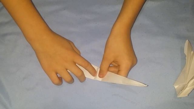 Оригами. Лебедь из бумаги. смотреть онлайн