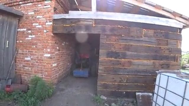 Кладем плиты / Опорос свиньи смотреть онлайн