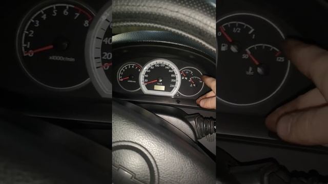 БЫВАЕТ И ТАКОЕ!!! Chevrolet lacetti скачет температура ОЖ, проблемы с тахометром, решение проблемы смотреть онлайн