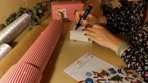 АСМР. ASMR. УПАКОВКА ПОДАРКА?. ЗВУКИ БУМАГИ. ШУРШАЛКА.GIFT WRAPPING.GESCHENKE EINPARKEN.