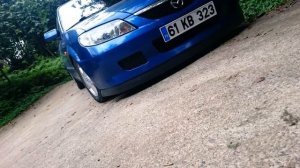 Mazda 323 bj