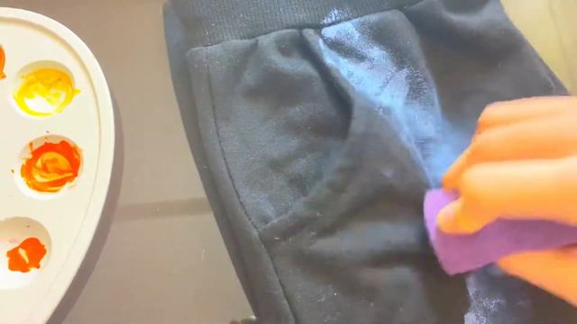 Ева делает кастом спортивных штанов! смотреть онлайн