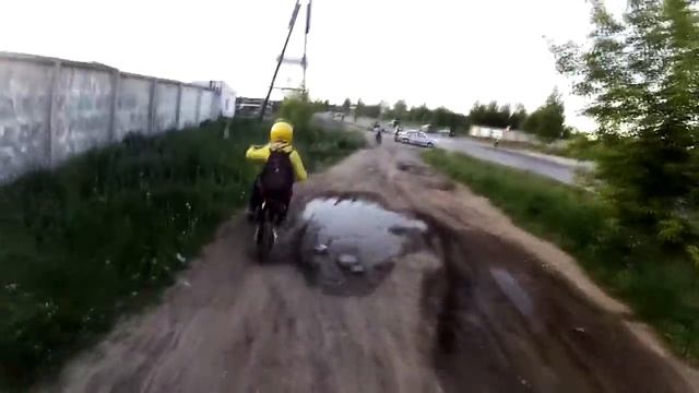 [#МОТОЖИЗНЬ] Питбайк-прохват: Девушка смотреть онлайн