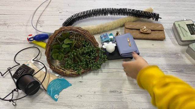 Лот 891. Товари для дому смотреть онлайн