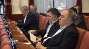 В парламенте Дагестана представили отчет работе правительства республики