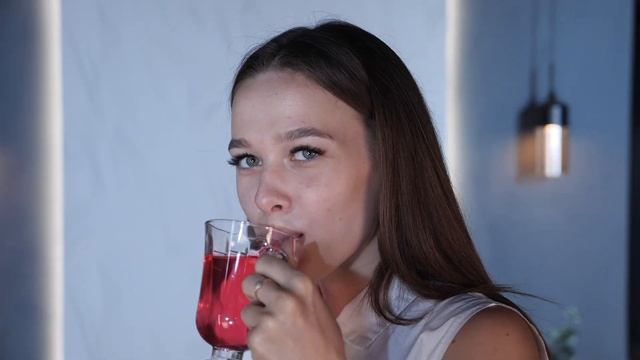 Стиральная машина с сушкой, инвертором и паром MAUNFELD MFWM1486WH06 смотреть онлайн