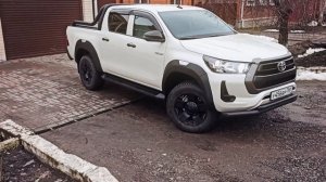 Тюнинг пикапа Toyota Hilux в базовой комплектации