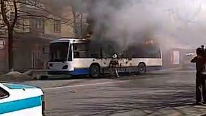 Сегодня в Алматы сгорел троллейбус