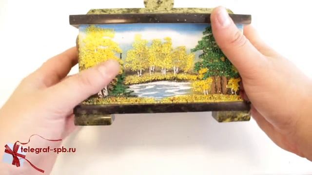Шкатулка из змеевика