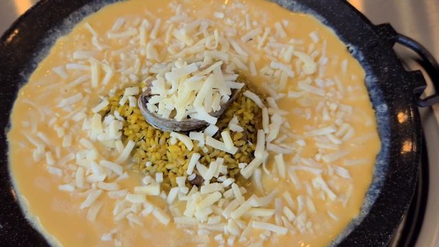 Cheese Egg Omelet Fried Rice & Cold noodles - Korean food смотреть онлайн