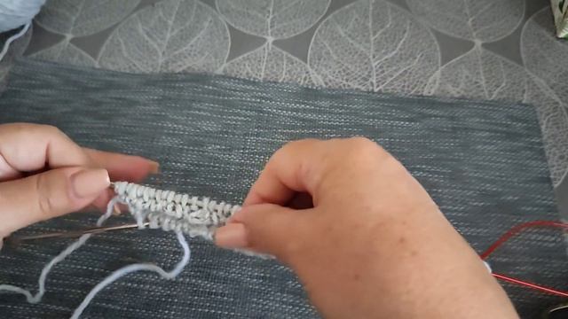 Шапка с ушками для начинающих. смотреть онлайн