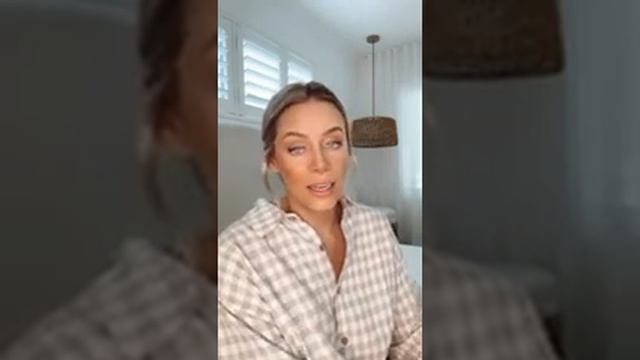 @carlyamcdonagh styles our new 30cm French linen Fitted Sheet смотреть онлайн