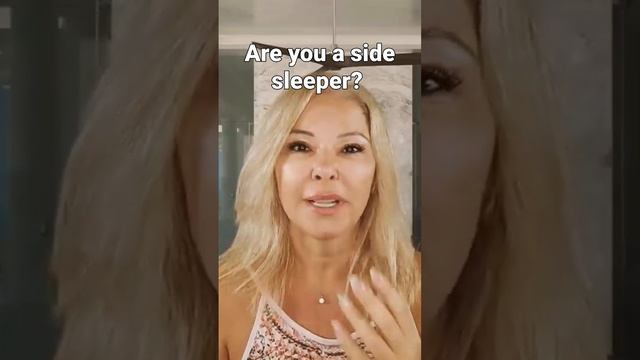 Stop sleeping on your side to avoid wrinkles! ? #shorts смотреть онлайн
