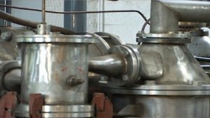 Японские ученые  в лабораториях  Виктора Петрика - участок по производству нано порошков металлов.