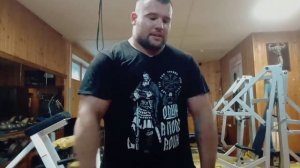 Тренировка с тяжёлыми гирями/Как пожать большую гирю