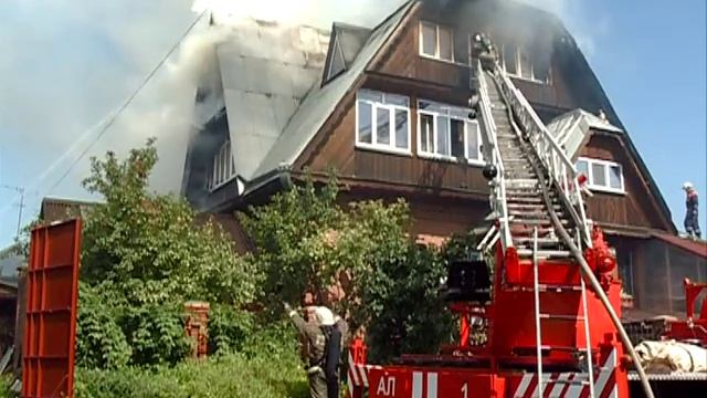 В Красноярске в частном доме престарелых произошел пожар смотреть онлайн