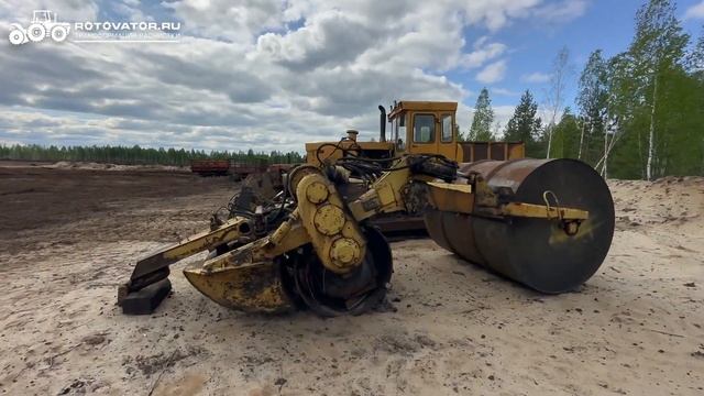 Как работают на торфянниках? Винтаж! ДТ-75, Волгарь, Корчеватели, Прицепы на гусеницах!! смотреть онлайн