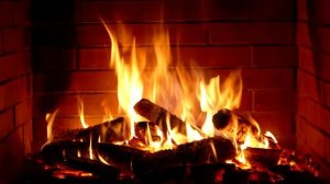 Звуки горящего камина. Расслабляющий камин с горящими дровами