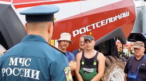 МЧС проводит рейды в фермерских хозяйствах России во время уборки хлеба