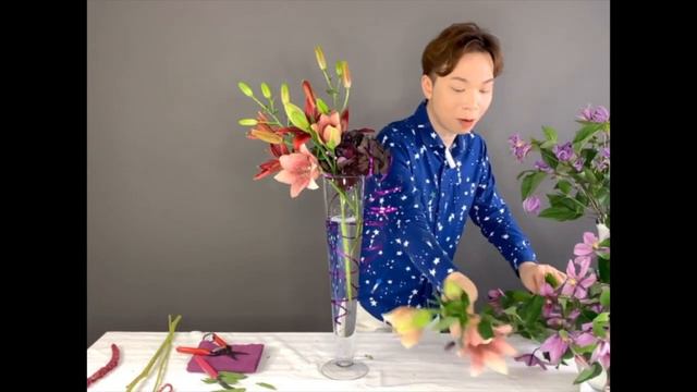 大師SOLOMON 花藝教室 | 家居鮮花插花擺設 | QUICK YET CHIC! CLEMATIS CASCADE IN VASE смотреть онлайн