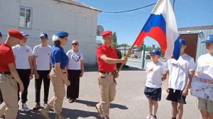 Открытие первой лагерной смены 2024 год лагерь "Солнечный город» (вынос флага)