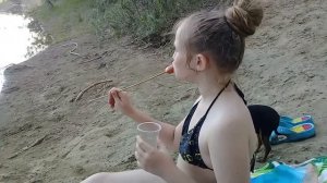 Клип под песню двигайся???