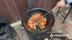 Удон с морепродуктами в казане