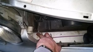 Mercedes Clk W208 headlamp and front bumper removal/ ściaganie zderzaka