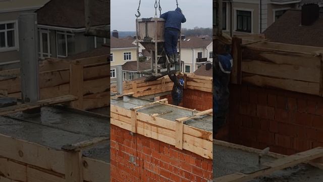 Укладка бетона на армирующий пояс (Пенза-Дома) смотреть онлайн