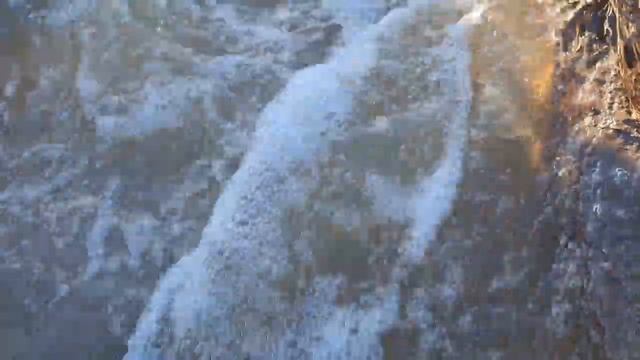 ВОДА СТРЕМИТЕЛЬНО ПРИБЫВАЕТ. БУДЕТ ЛИ ЛЕДОХОД? смотреть онлайн