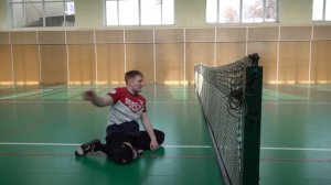 Базовые технические приёмы в волейболе сидя - атака