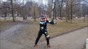 Силовое жонглирование гирей для начинающих. Леонид Синцов.