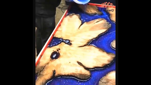 10 САМЫХ удивительных столов из эпоксидной смолы