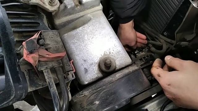 Трёхуровневый регулятор напряжения
