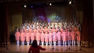 "Играет рояль" музыка Я.Дубравина, слова В.Суслова