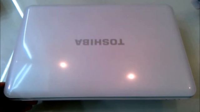 Toshiba Satellite M840 White color (Gloss Luxe White Pearl M840-A758) смотреть онлайн