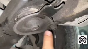 Замена резинок стабилизатора Honda Accord 7 своими руками / Стучит стабилизатор Аккорд 7