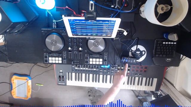 Atolla USB 3.0 Hub / IPad Pro For Djing / Production смотреть онлайн