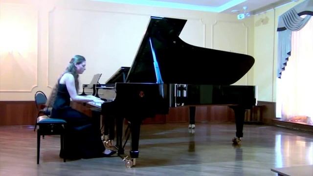 Ravel. La Valse (Daria Parkhomenko) смотреть онлайн