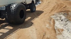 Toyota dyna 4wd. установка кузова+шины низкого давления 1300×700...