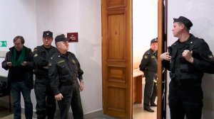 В Самарском областном суде состоялись первые слуша... убийстве полицейского Андрея Гошта и его семьи