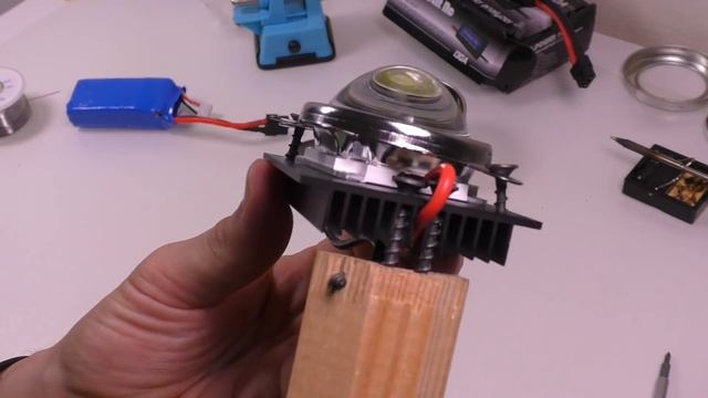 100 ваттный фонарь своими руками смотреть онлайн