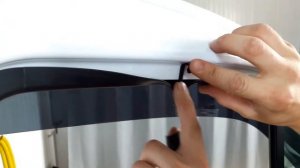 Автошторки Laitovo, установка передних боковых на Ford Transit 6G Фургон 4D