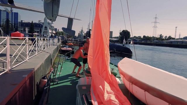Яхта Святой Пётр на водной ассамблее 2022