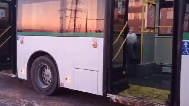 Golden Dragon XML6125CR (Hyundai Trans Auto) |№ C180| Маршрут 37|г.Астана