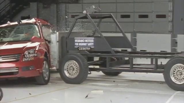 2007 Ford Fusion side IIHS crash test смотреть онлайн