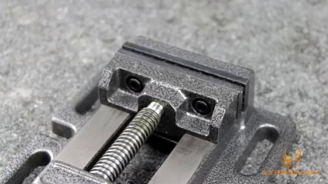 Машинные тиски PROMA SV-75 смотреть онлайн