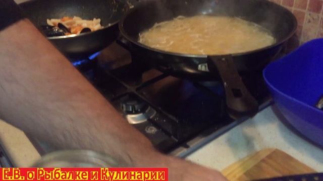Готовим дома спагетти с морепродуктами быстро и вкусно.Паста с морепродуктами, готовим с поваром