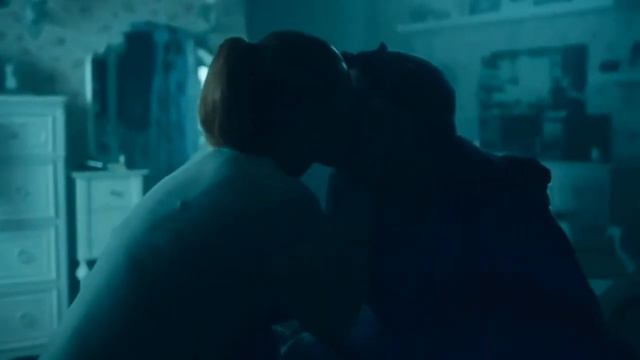 Баки и Бетти - Crazy in love смотреть онлайн